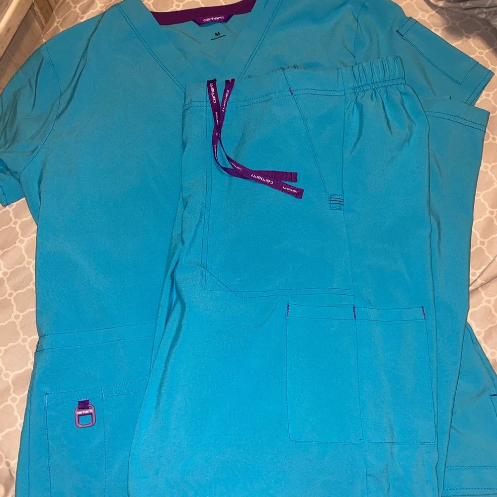 Carhartt scrubs